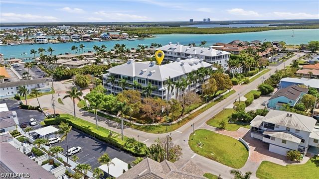 140 Palm ST 211, Marco Island, FL 34145