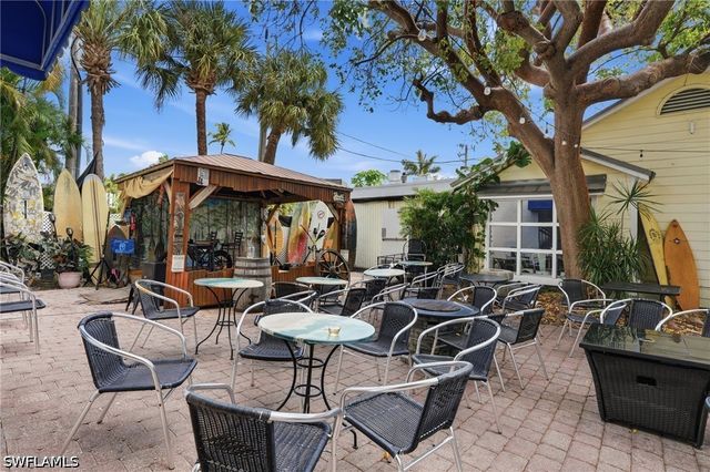 140 Palm ST 211, Marco Island, FL 34145