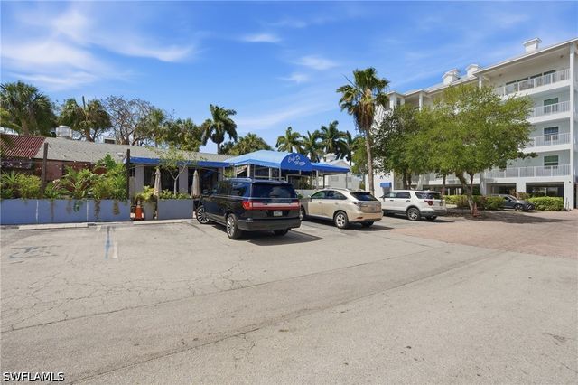 140 Palm ST 211, Marco Island, FL 34145