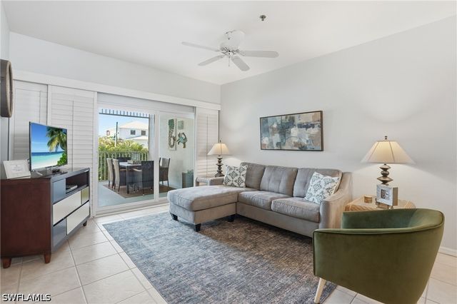 140 Palm ST 211, Marco Island, FL 34145