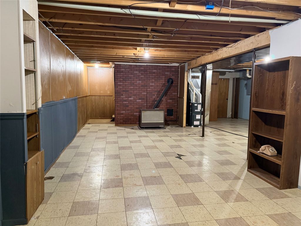 Image 18 of property listing at 706 Eastwood Street, Withee, WI 54498