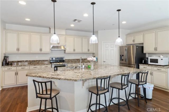 37316 Paintbrush, Palmdale, CA 93551