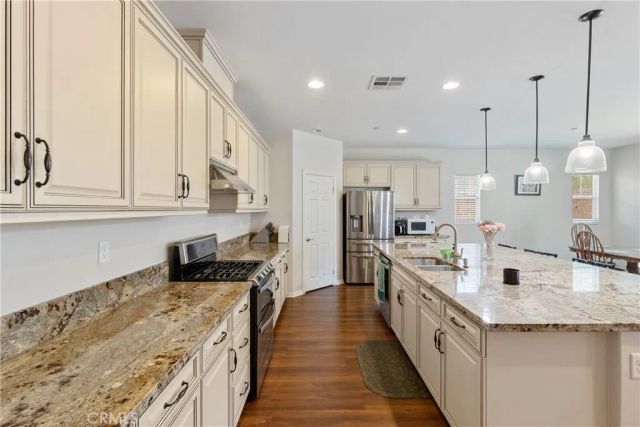 37316 Paintbrush, Palmdale, CA 93551