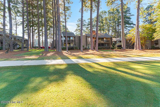 115 Beulah Hill Road S # 211, Pinehurst, NC 28374