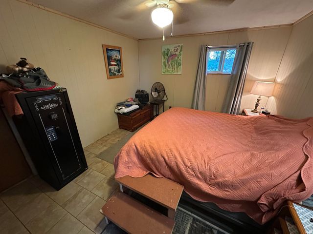 15874 WITT ROAD, Shoals, IN 47581