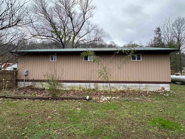 15874 WITT ROAD, Shoals, IN 47581