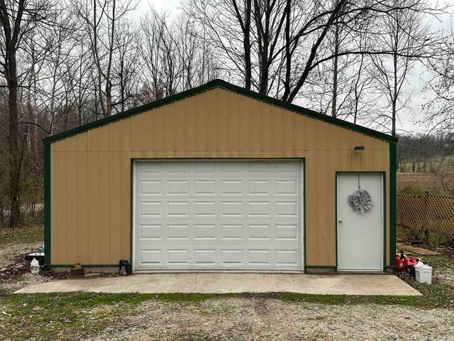 15874 WITT ROAD, Shoals, IN 47581