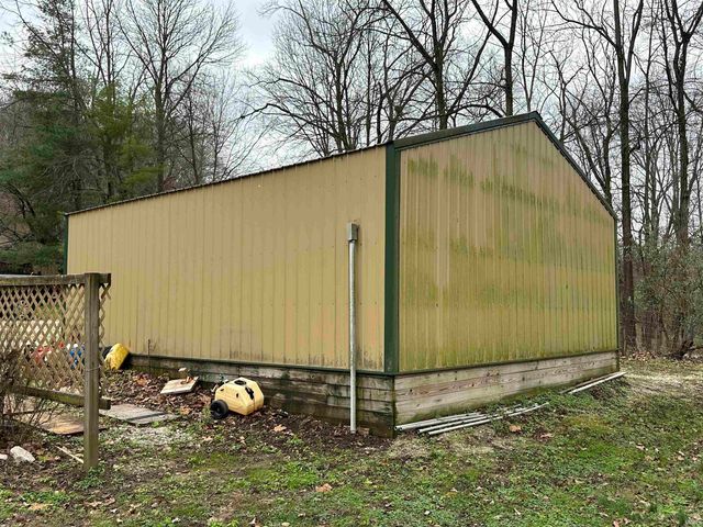 15874 WITT ROAD, Shoals, IN 47581