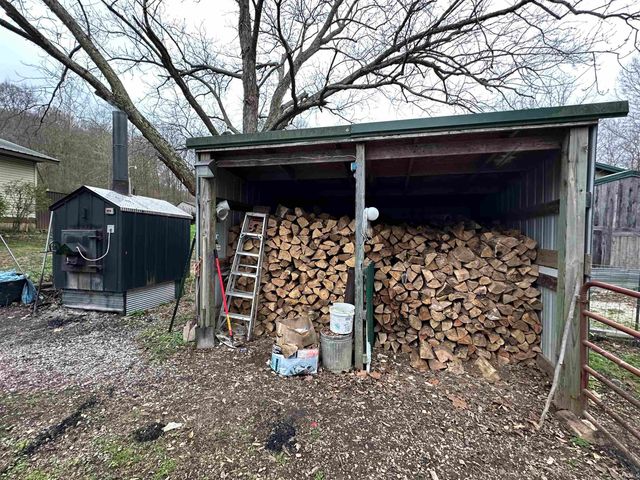 15874 WITT ROAD, Shoals, IN 47581