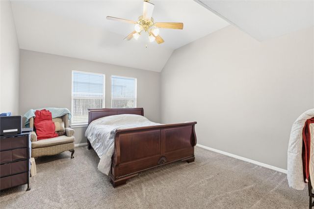 201 Cassandra DR, Hutto, TX 78634