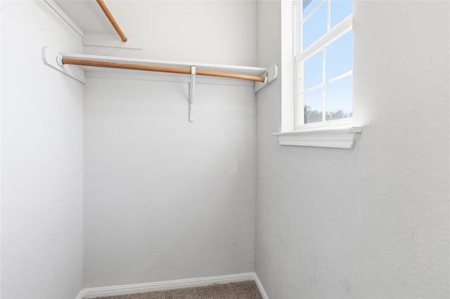 201 Cassandra DR, Hutto, TX 78634