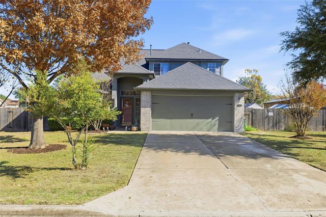201 Cassandra DR, Hutto, TX 78634