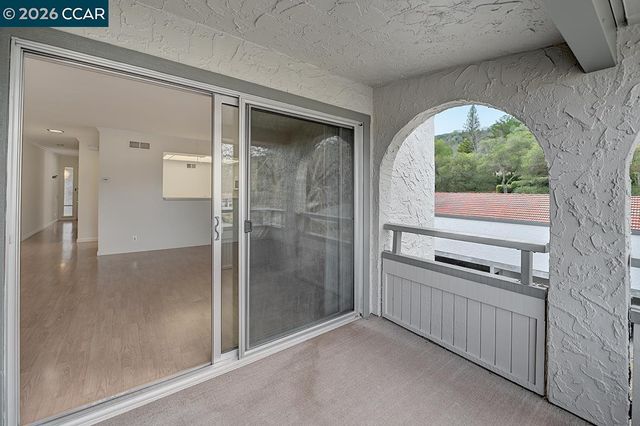 4033 Terra Granada Dr 9C, Walnut Creek, CA 94595