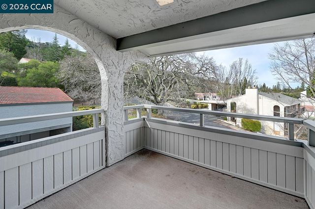 4033 Terra Granada Dr 9C, Walnut Creek, CA 94595