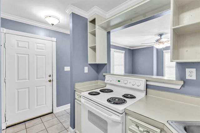 2634 Peckham Street, Houston, TX 77098