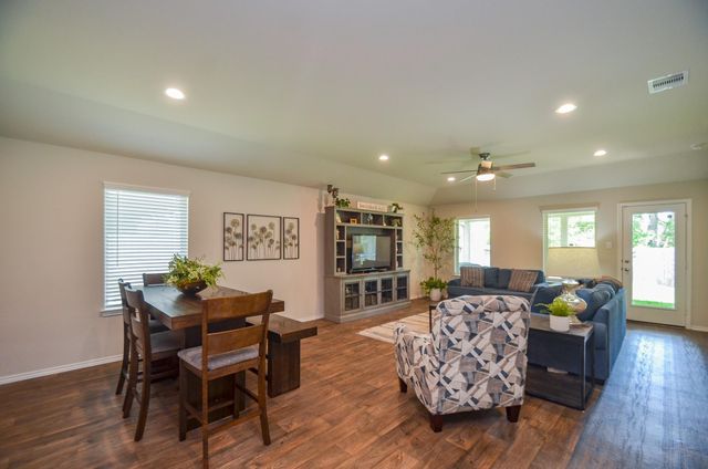 3810 Willow Valley Court, Conroe, TX 77301