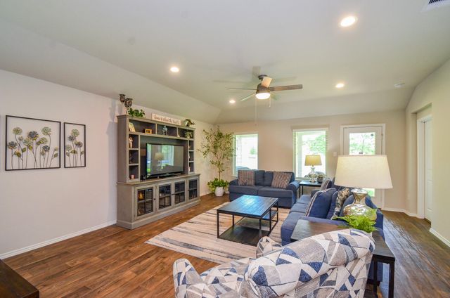 3810 Willow Valley Court, Conroe, TX 77301