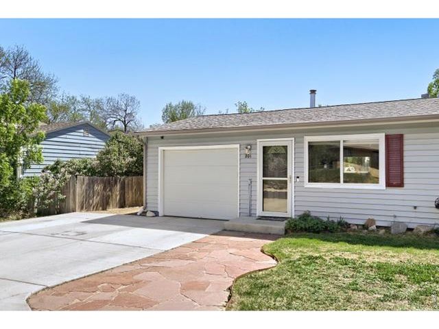 201 Rick Dr, Fort Collins, CO 80525