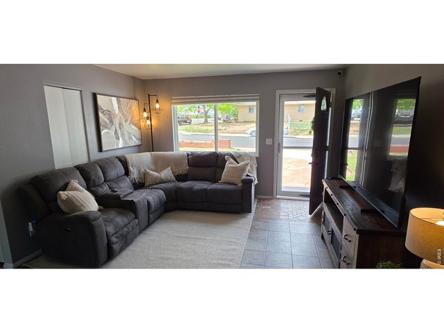201 Rick Dr, Fort Collins, CO 80525