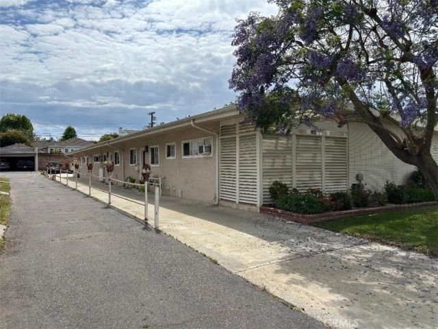6338 W 79th, Los Angeles, CA 90045