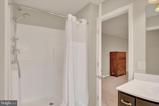 464 APPLE HOLLOW ROAD, Mechanicsburg, PA 17055
