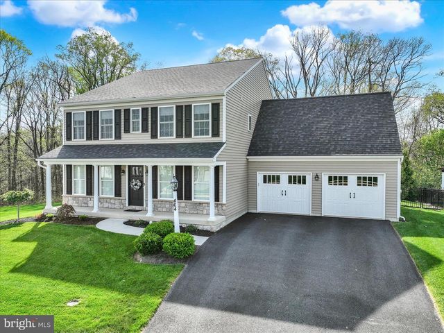 464 APPLE HOLLOW ROAD, Mechanicsburg, PA 17055