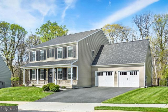 464 APPLE HOLLOW ROAD, Mechanicsburg, PA 17055