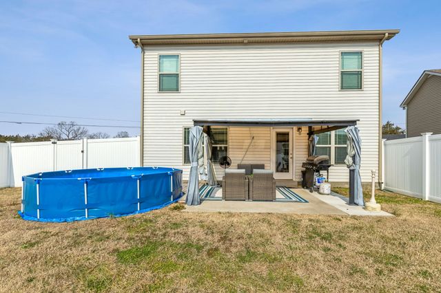 2212 Red Barn Rd, Christiana, TN 37037