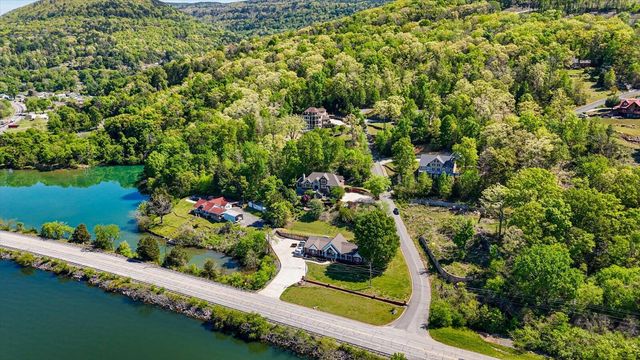 195 Myers Avenue, Guild, TN 37340