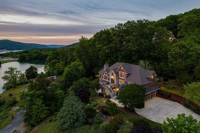 195 Myers Avenue, Guild, TN 37340