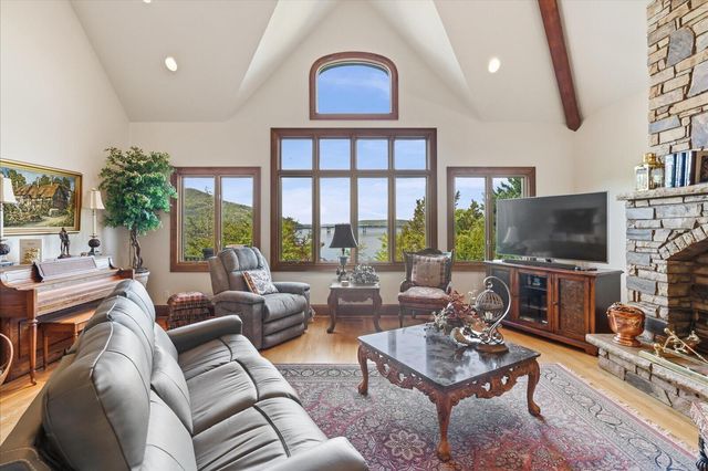 195 Myers Avenue, Guild, TN 37340
