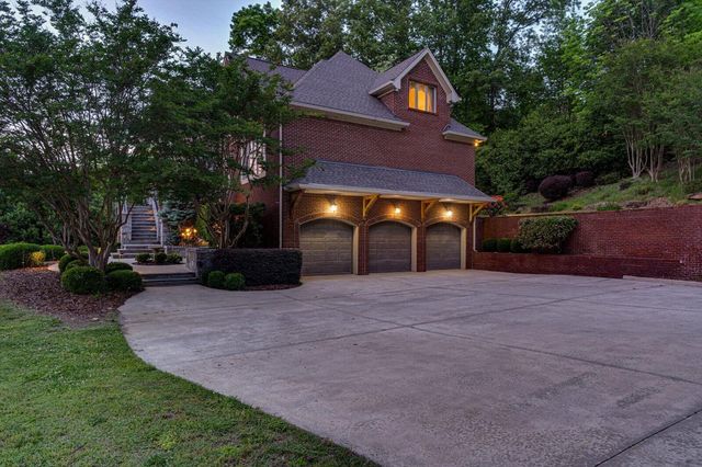 195 Myers Avenue, Guild, TN 37340