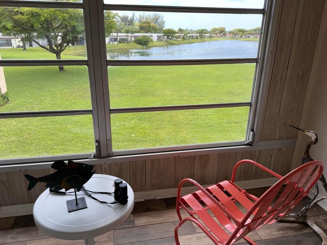 148 Lake Constance Drive 148, West Palm Beach, FL 33411