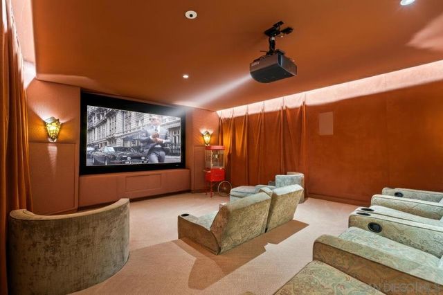 1205 Muirlands Dr, La Jolla, CA 92037