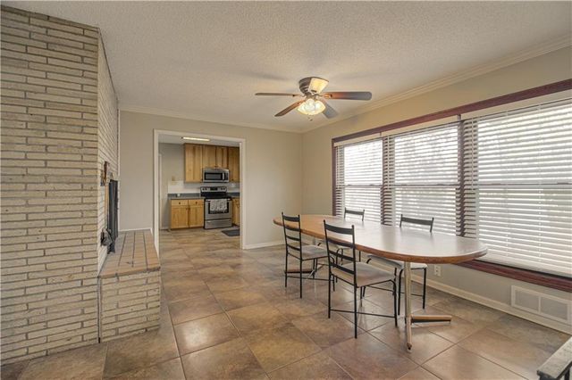 226 NW 43rd Street, Kansas City, MO 64116