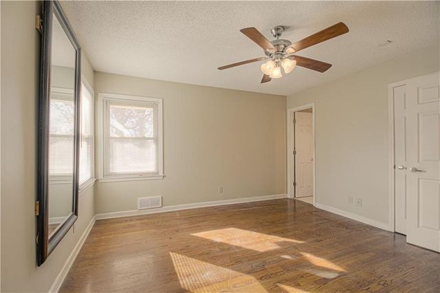 226 NW 43rd Street, Kansas City, MO 64116