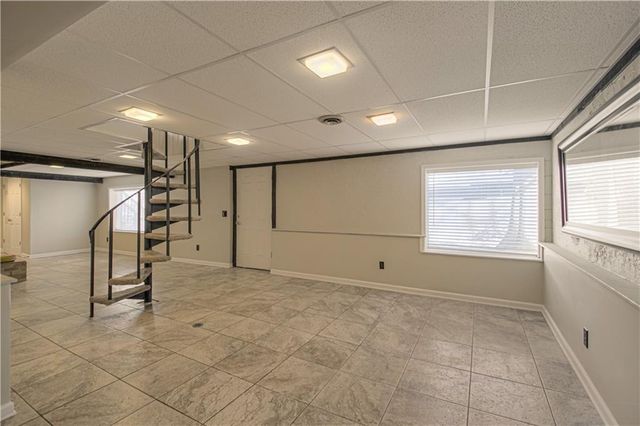 226 NW 43rd Street, Kansas City, MO 64116