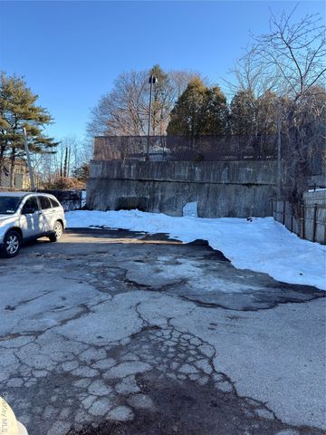 49 Highland Avenue 3, New Rochelle, NY 10801