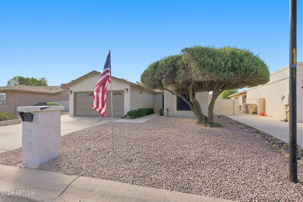 26417 S SHERBROOK Drive, Sun Lakes, AZ 85248 — photo 2