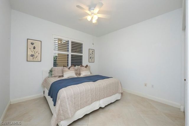 965 Sandpiper ST J107, Naples, FL 34102