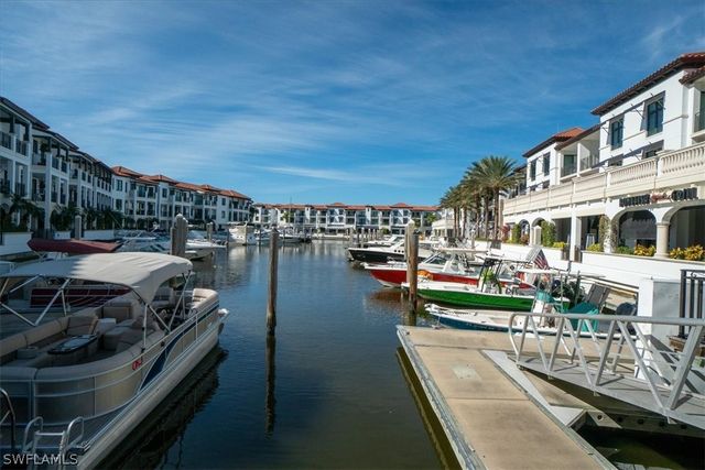 965 Sandpiper ST J107, Naples, FL 34102