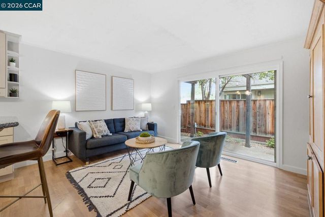 4243 Dubhe Ct, Concord, CA 94521
