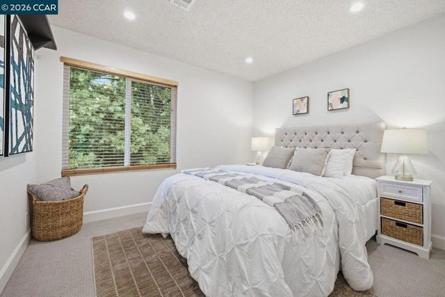 4243 Dubhe Ct, Concord, CA 94521