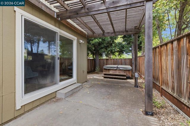 4243 Dubhe Ct, Concord, CA 94521