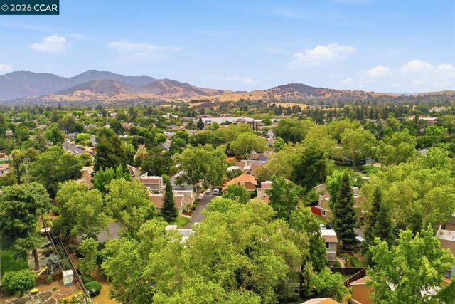 4243 Dubhe Ct, Concord, CA 94521