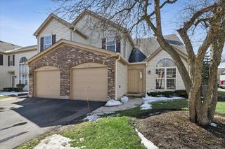 6763 Roanoake Court, Gurnee, IL 60031