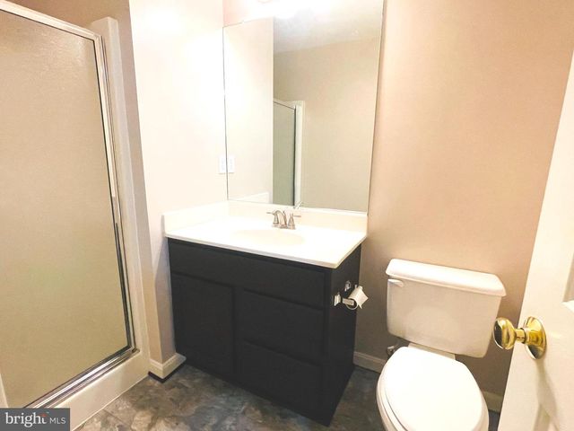 9 SCARLET OAK CIR, Stafford, VA 22554