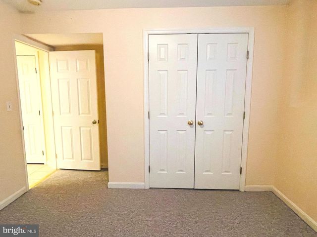 9 SCARLET OAK CIR, Stafford, VA 22554