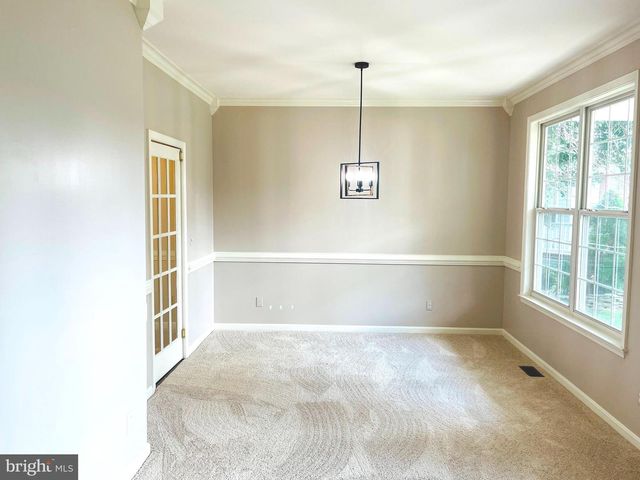 9 SCARLET OAK CIR, Stafford, VA 22554