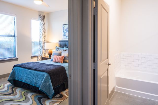 2175 Tucker Street 2206, Dallas, TX 75214